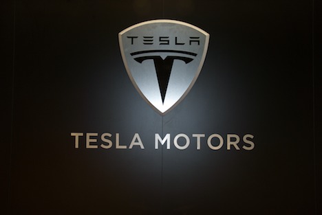 Tesla Motors does not own the .com. 