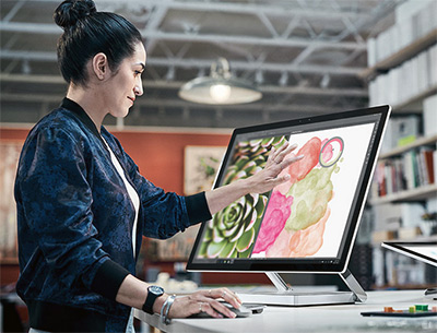 Microsoft Surface Studio.